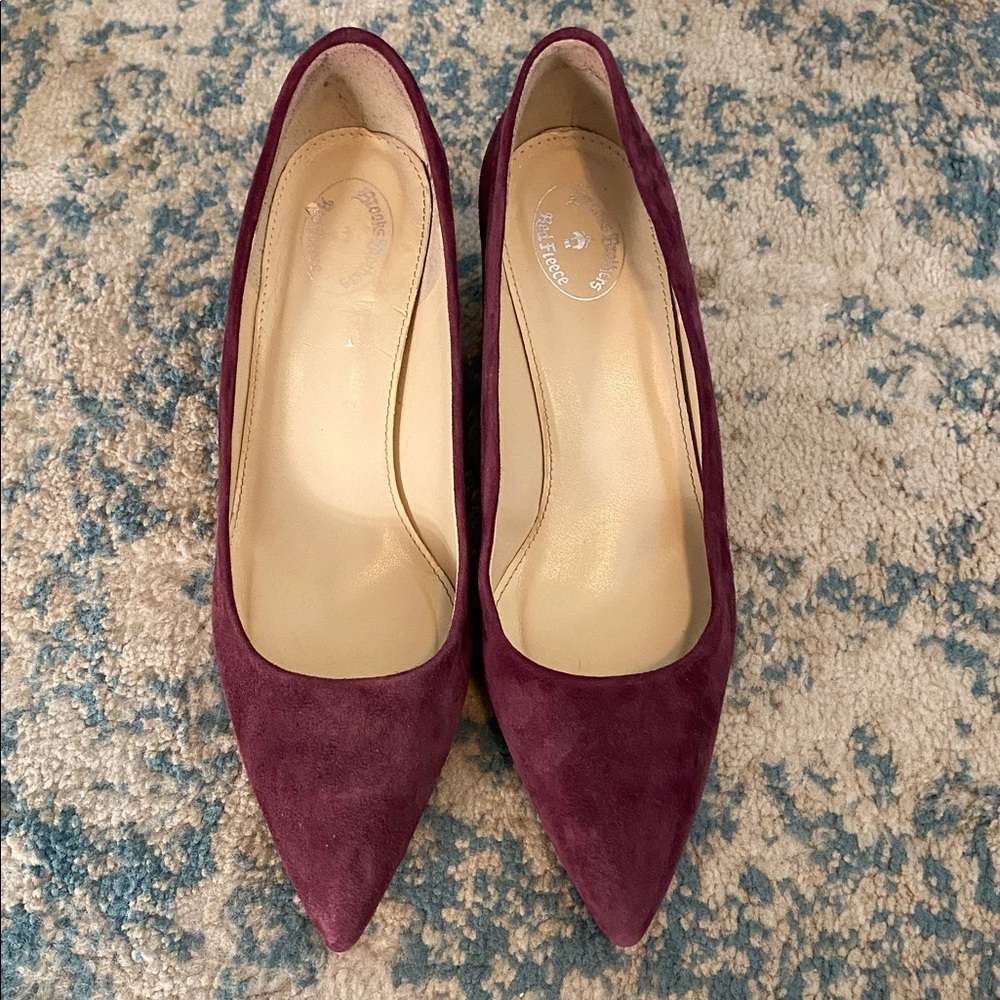 Brooks Brothers Red Fleece Women’s Plum Suede 2” Heels Size 8 - Picture 2 of 8